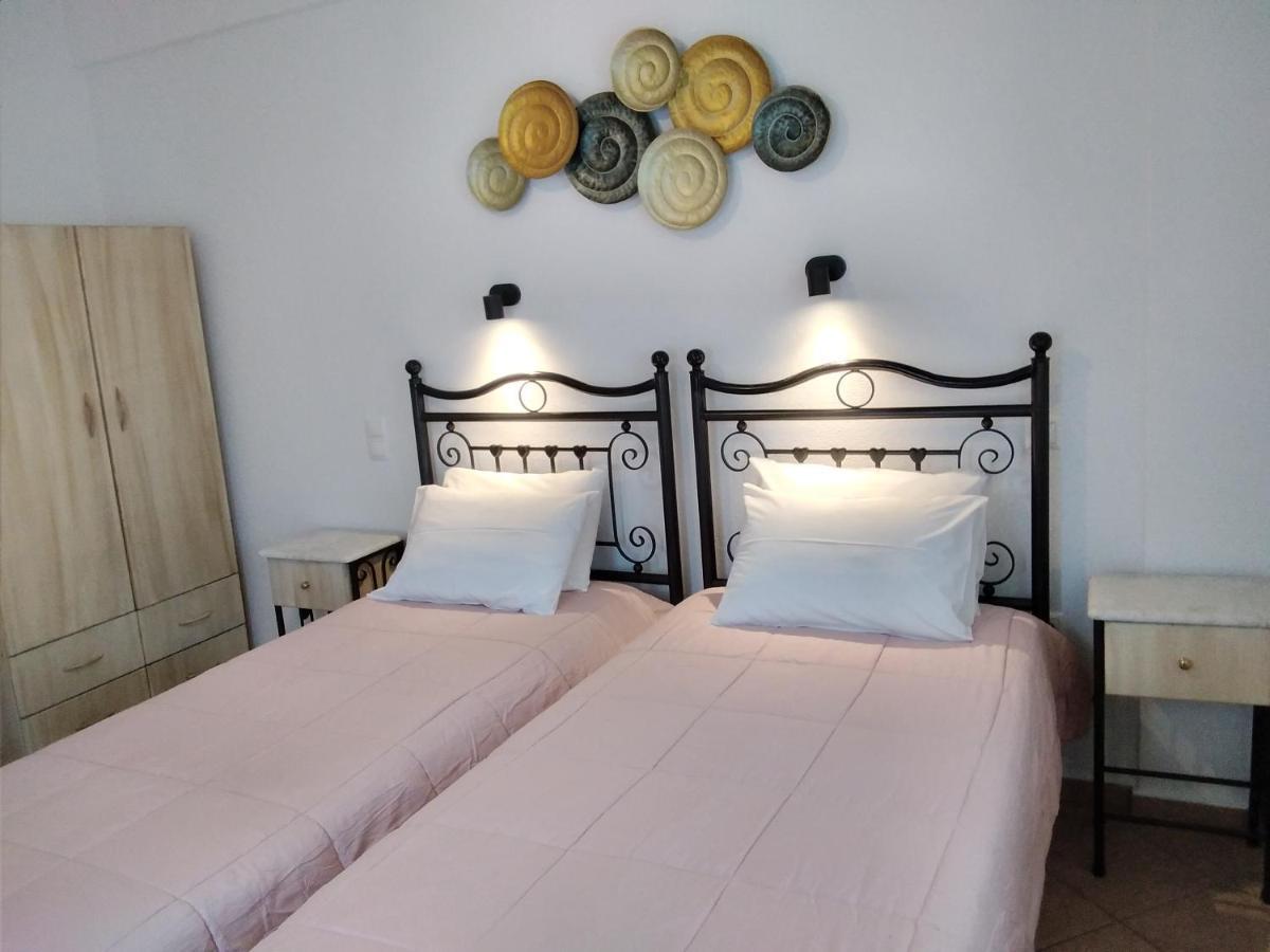 Celeste Apartments Ornos  Eksteriør billede