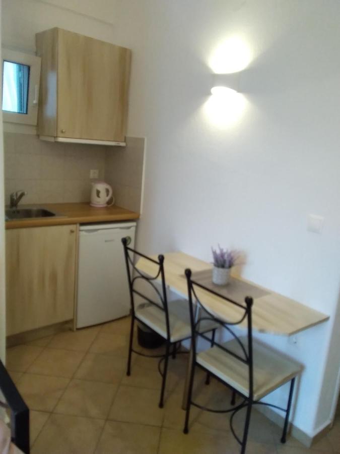 Celeste Apartments Ornos  Eksteriør billede